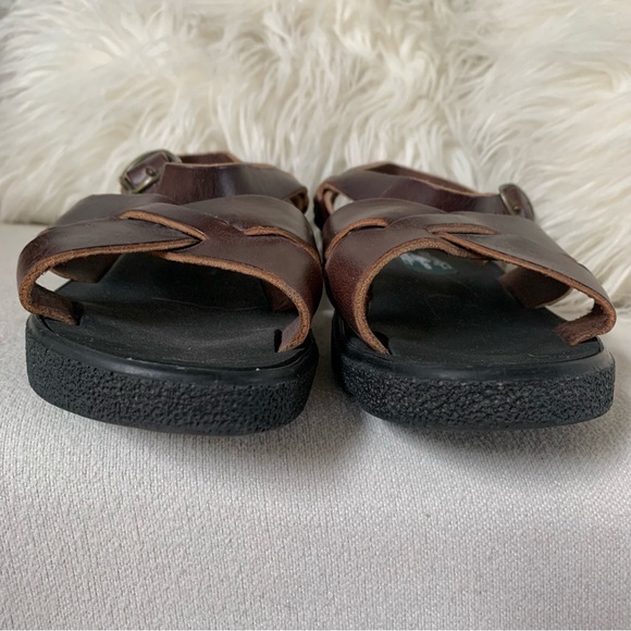 Vintage Roots Woven Brown Leather Buckle Sandals - Picture 3 of 13